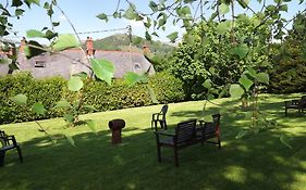 Hillcrest Guest House